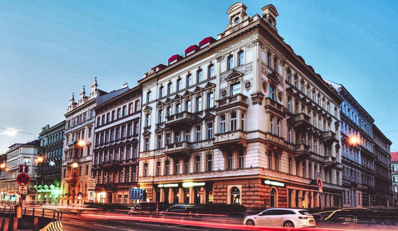 Debarkas * Praga